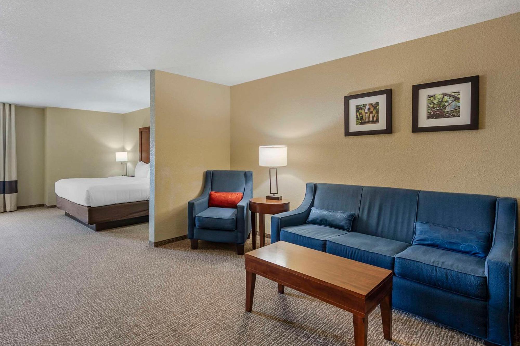Comfort Inn & Suites Cheyenne Ngoại thất bức ảnh