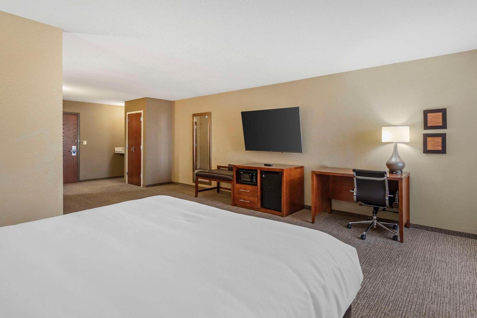 Comfort Inn & Suites Cheyenne Ngoại thất bức ảnh