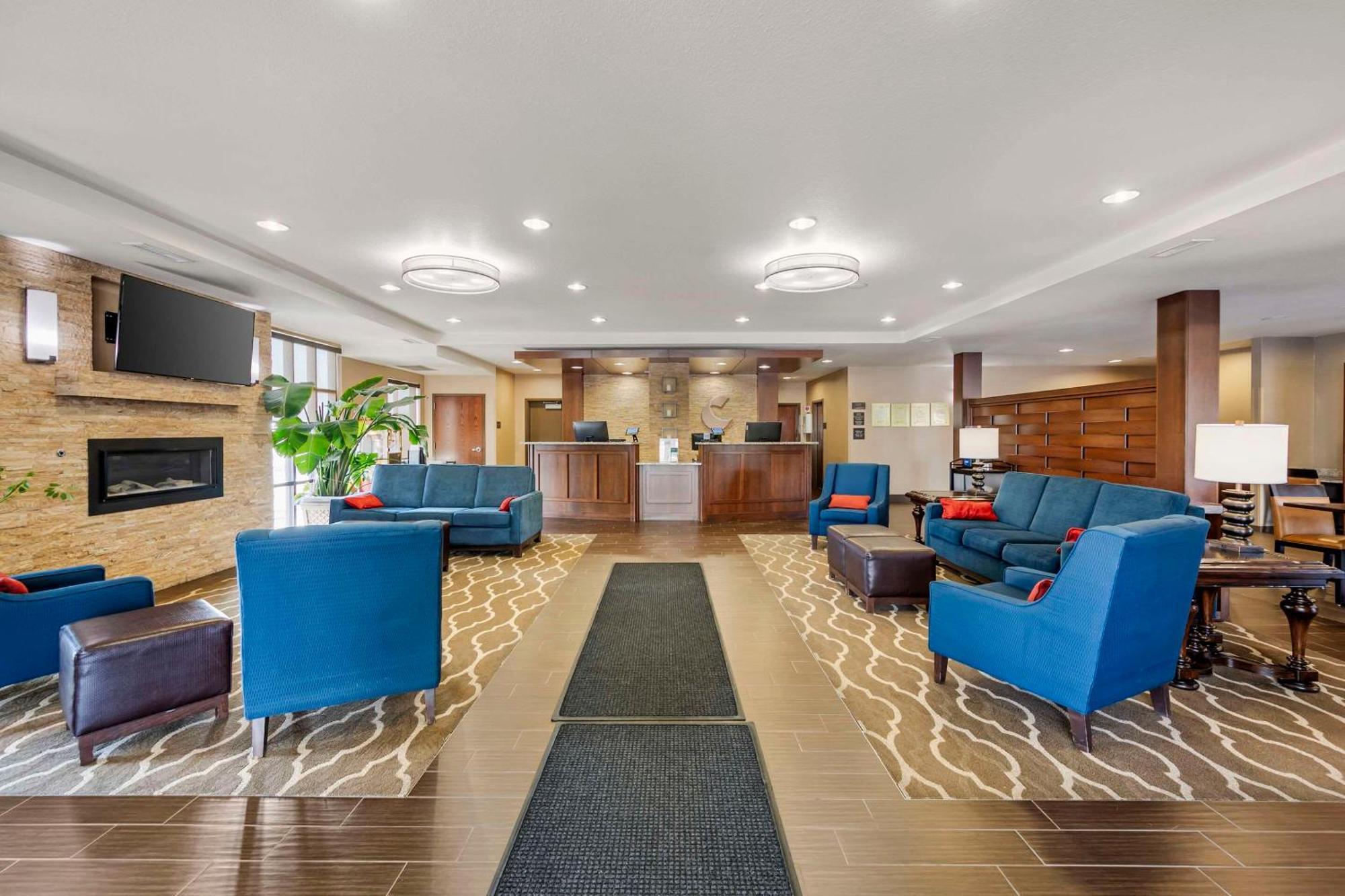 Comfort Inn & Suites Cheyenne Ngoại thất bức ảnh